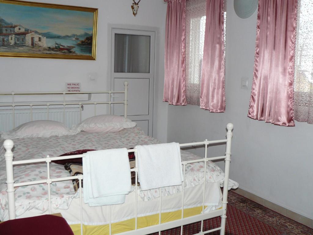Piaseczno Willa Staropolska Exterior foto