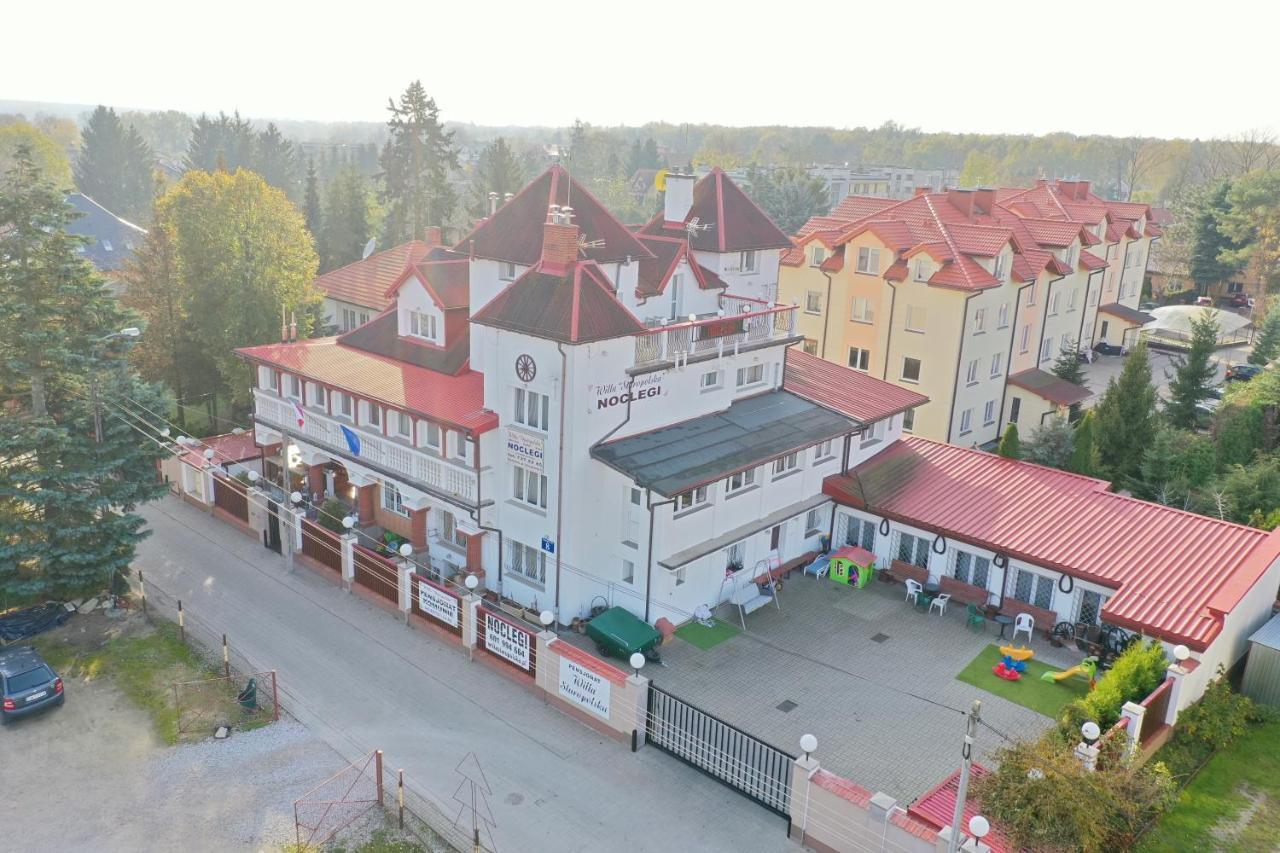 Piaseczno Willa Staropolska Exterior foto